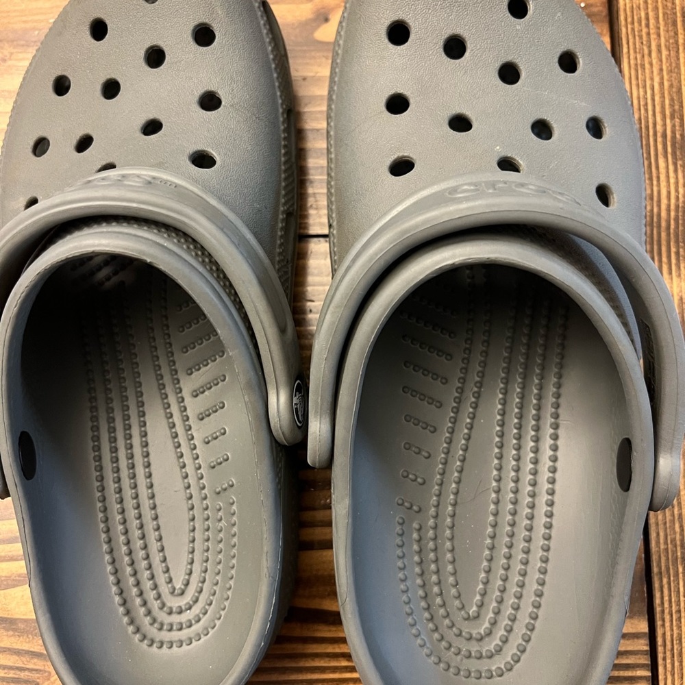 CROCS Classic Clog in Gray - Picture 5 of 5